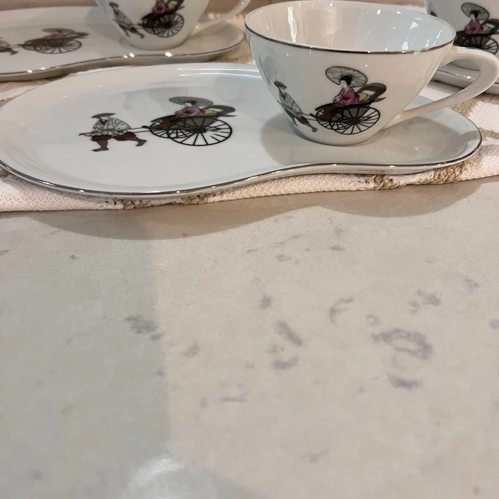 Arita Snack plates and tea cup Pattern name Rikisha Set of 5 Vintage